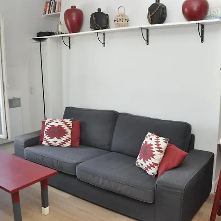 Appartamento Warm In The Batignolles Neighborhood