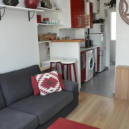Warm In The Batignolles Neighborhood Apartment Paris